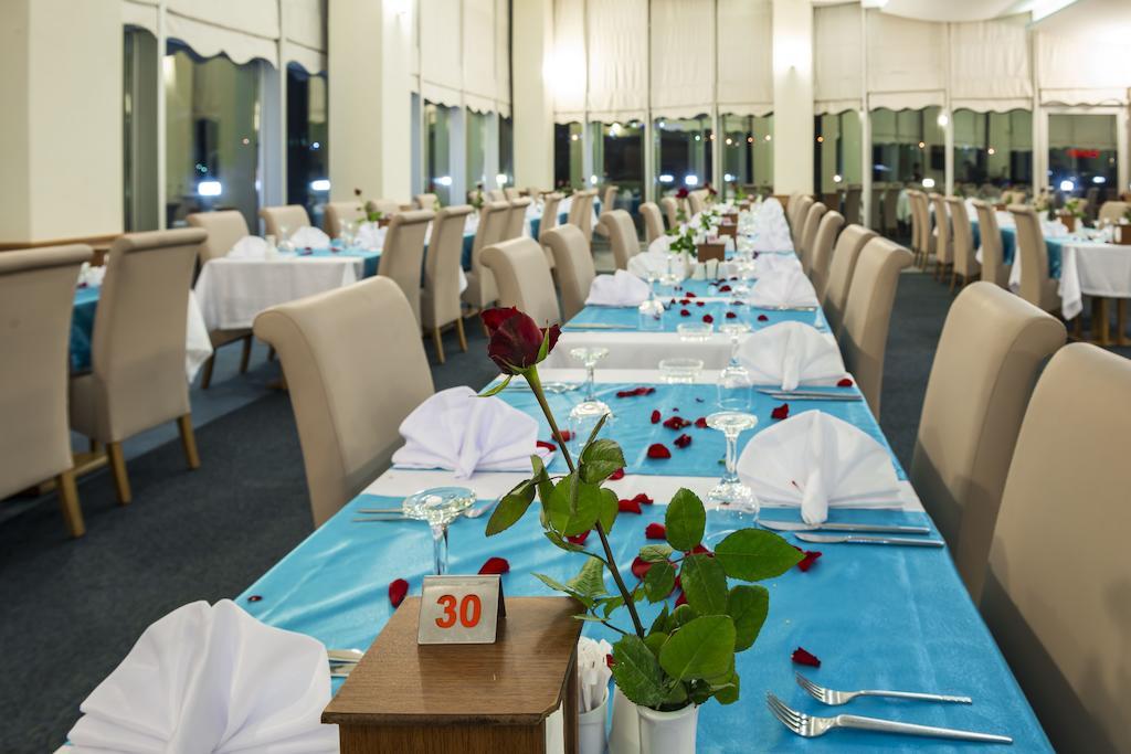 Turgutlu Ege Sevilen Hotel מראה חיצוני תמונה