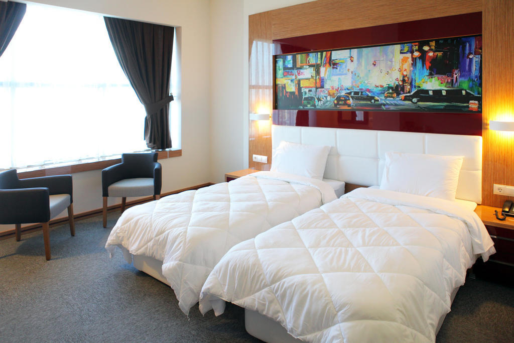 Turgutlu Ege Sevilen Hotel חדר תמונה